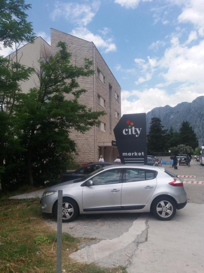 Apartment Deki Studio Kotor Exteriér fotografie