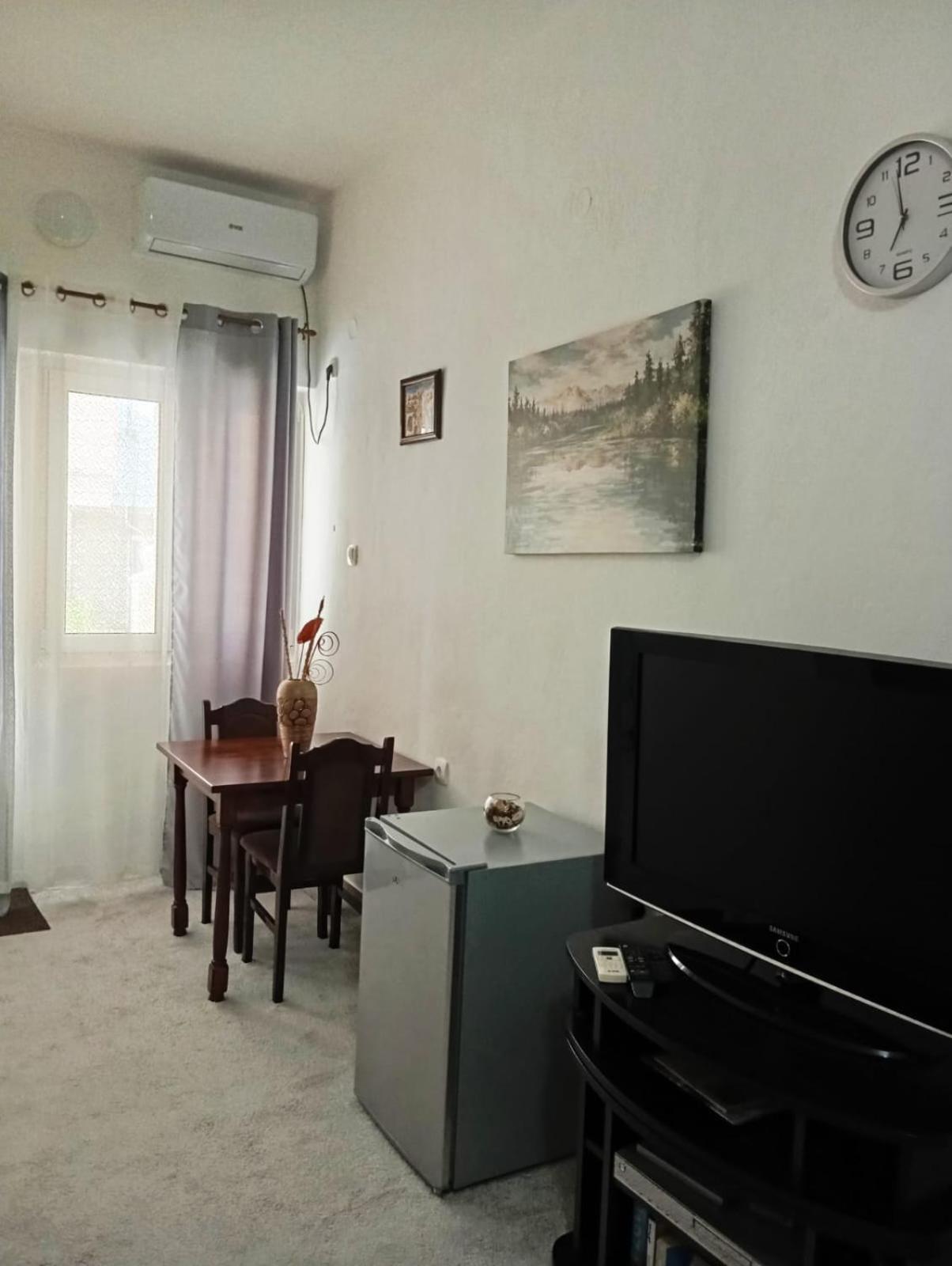 Apartment Deki Studio Kotor Exteriér fotografie
